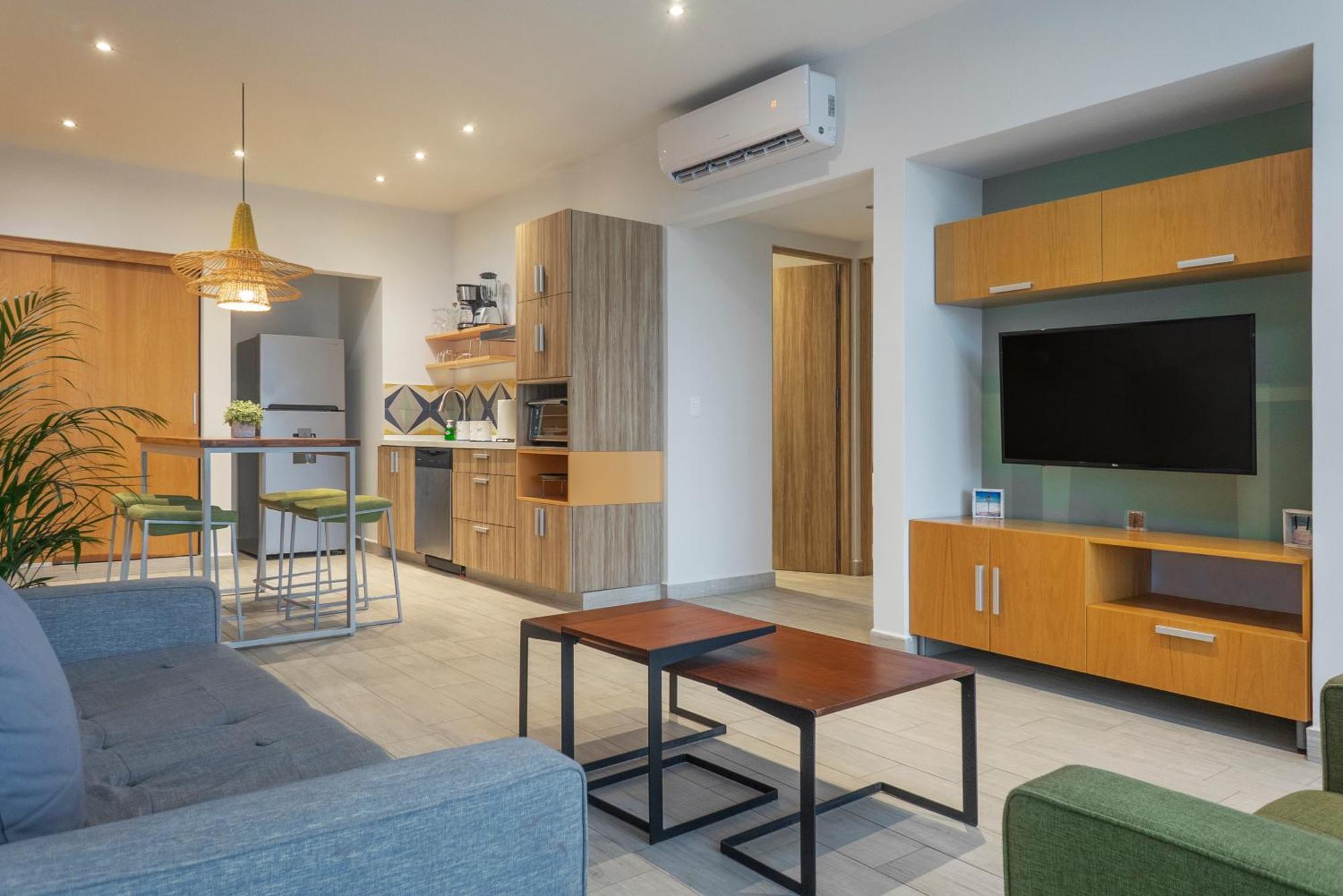 Opal Suites Apartments Плая дел Кармен Екстериор снимка