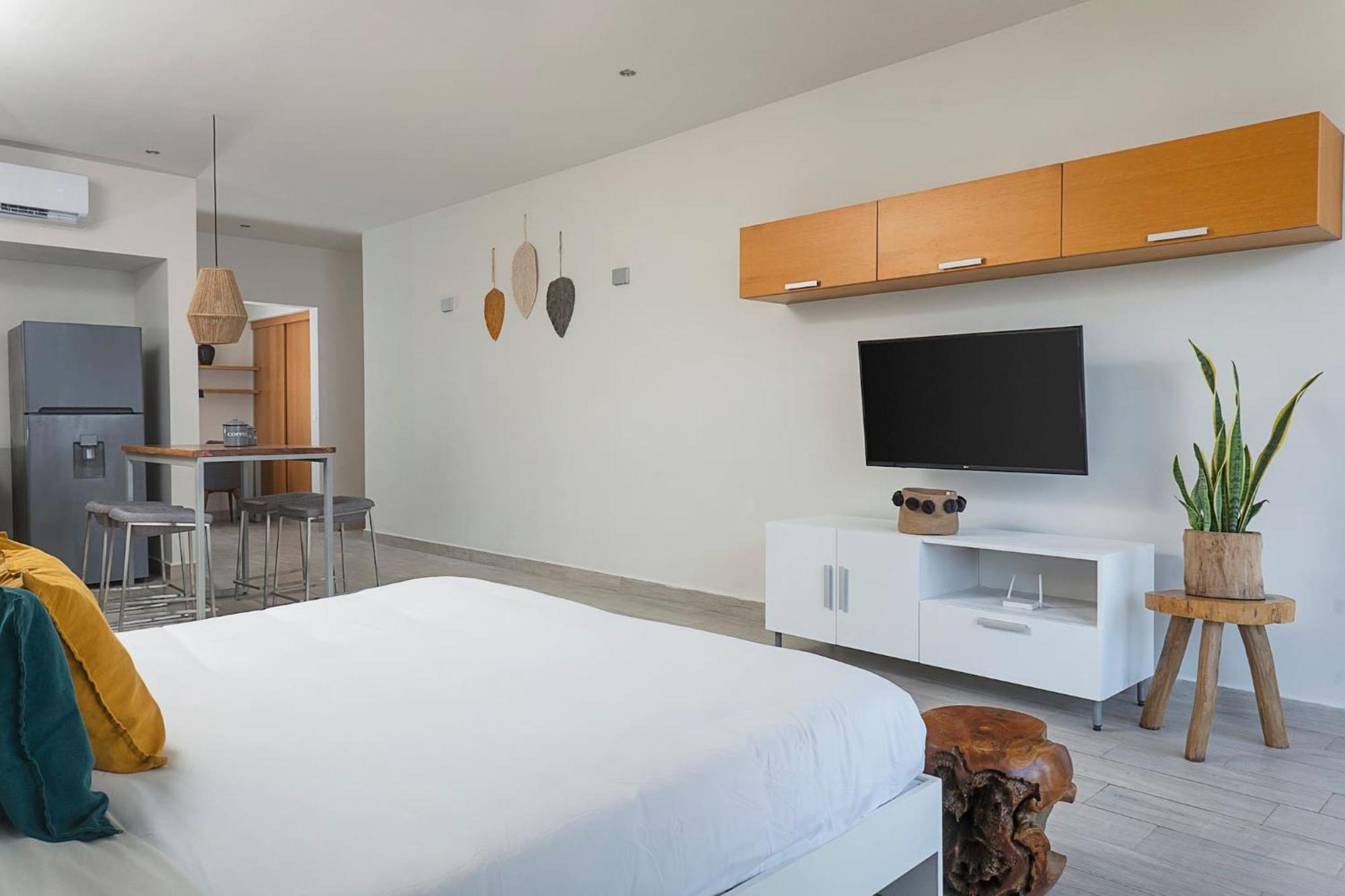 Opal Suites Apartments Плая дел Кармен Екстериор снимка